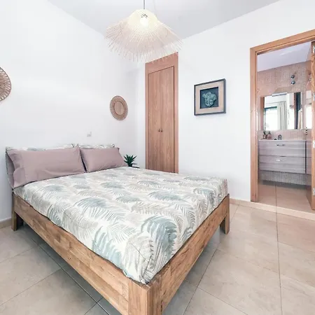 Semesterbostad Casa Costa Esmeralda - Pool And Relax By Lanzarote Costa Teguise