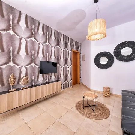 Casa Costa Esmeralda - Pool And Relax By Lanzarote Tatil Evi