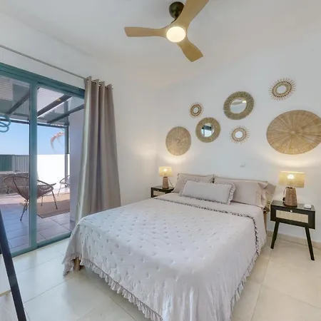 Casa Costa Esmeralda - Pool And Relax By Lanzarote Tatil Evi *